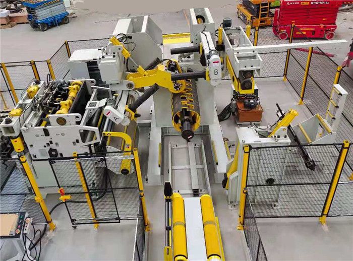 Linha de alimentação de bobina compacta Linha de alimentação de bobina compacta